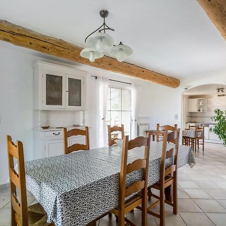 Villa Charmante A La Tour-D'Aigues Avec Piscine Privee ภายนอก รูปภาพ